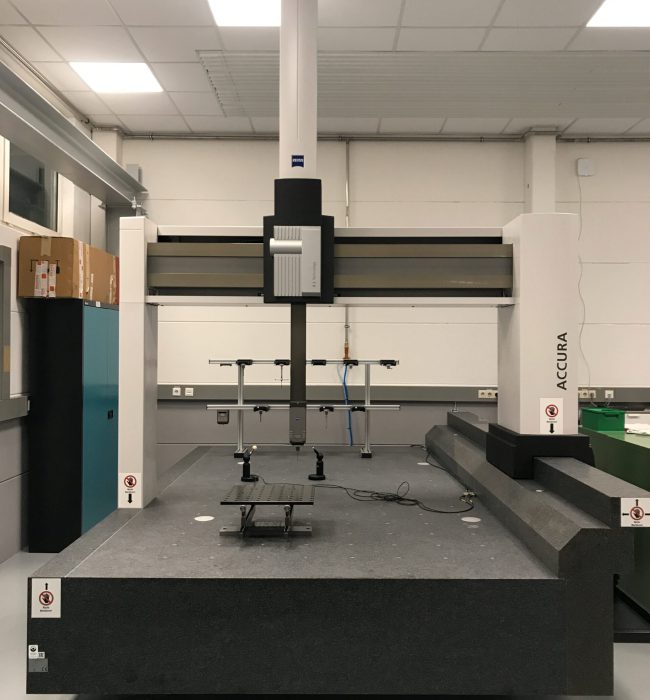 Zeiss-Accura